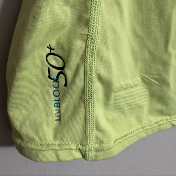 O'Neill Light Green Activewear Top Size Small - Picture 7 of 8